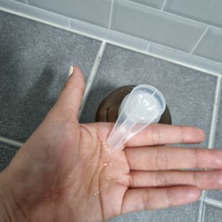 빅그린 안티 헤어로스 탈모 시카 바이옴 샴푸 500ml (중건성두피용) — 5점을 준 리뷰어가 2022년 7월 올린 사용 사진