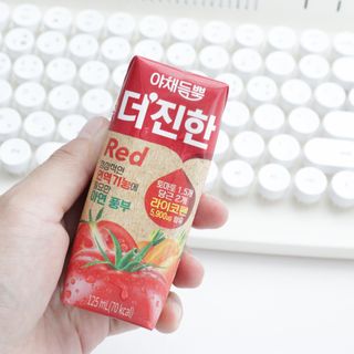 [롯데칠성] 야채듬뿍 더'진한 [롯데칠성] 야채는 이제 COLORFULL! 야채듬뿍  더 진한 레드 4개 +퍼플 4개 (총 8개) — 5점을 준 리뷰어가 2023년 6월 올린 사용 사진
