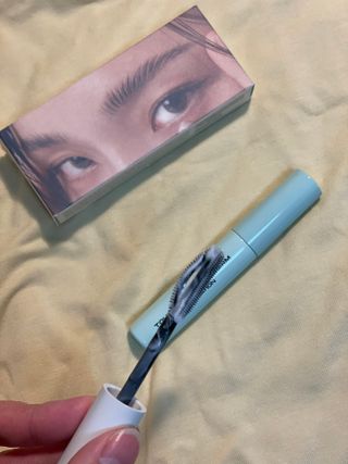 엔트로피메이크업 터프 브로우리프트펌 — 5점을 준 리뷰어가 2021년 11월 올린 사용 사진