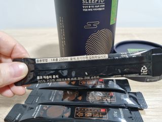 프리마인 자체 기업부설 연구소에서 찾아낸 건강한 수면의 비밀.  슬립토 플러스 30포 — 2.5점을 준 리뷰어가 2021년 10월 올린 사용 사진
