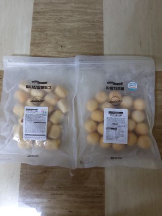 Dog&Ball 독앤볼 [Dog&Ball] 미니찹쌀볼도그 찹쌀치즈볼 — 5점을 준 리뷰어가 2021년 8월 올린 사용 사진