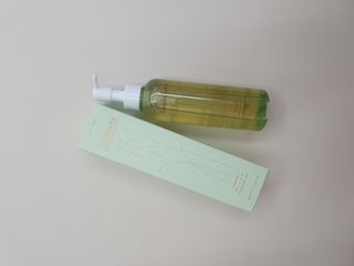스킨큐어 산다화 순한 클렌징 동백 오일 200ml — 5점을 준 리뷰어가 2023년 3월 올린 사용 사진