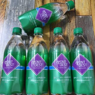 몽베스트 Montbest with Sparkling water Plain 20병 — 5점을 준 리뷰어가 2021년 11월 올린 사용 사진