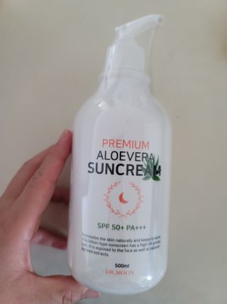 [닥터문] 프리미엄 알로에베라 선크림 500ml — 5점을 준 리뷰어가 2022년 6월 올린 사용 사진