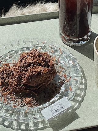 [트리오드 강남점]케잌그람 100g4종 택 1 + 아메리카노 2잔 — 5점을 준 리뷰어가 2021년 4월 올린 사용 사진