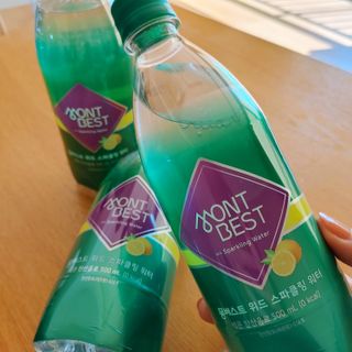 몽베스트 Montbest with Sparkling water Lemon OR Lime 20병(랜덤) — 5점을 준 리뷰어가 2021년 10월 올린 사용 사진
