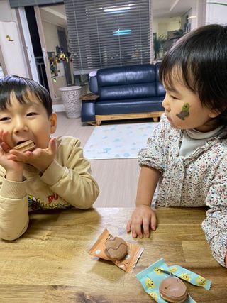 롯데제과 쁘띠몽쉘 마롱몽블랑 — 5점을 준 리뷰어가 2021년 10월 올린 사용 사진