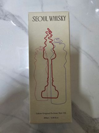 라쿰 서울위스키 헤어퍼퓸 (헤어에센스/오일) 100ml — 5점을 준 리뷰어가 2023년 4월 올린 사용 사진