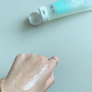 닥터에프파이브 젤리스크럽 소프트 클렌징폼 120ml — 4.5점을 준 리뷰어가 2022년 5월 올린 사용 사진
