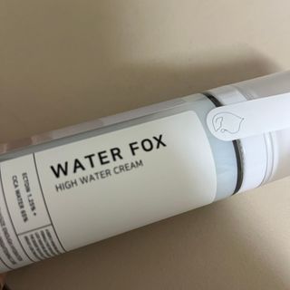 가치 WATERFOX(워터폭스)-엑토인 시카-비옴 하이 워터 크림 (100ml) — 5점을 준 리뷰어가 2023년 3월 올린 사용 사진