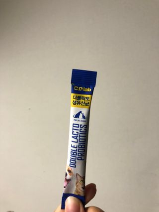 씨디랩 구강에서 장까지 한 번에 관리하는 더블락토 강아지 고양이 유산균 — 5점을 준 리뷰어가 2021년 6월 올린 사용 사진