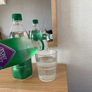 몽베스트 Montbest with Sparkling water Plain 20병 — 5점을 준 리뷰어가 2021년 10월 올린 사용 사진