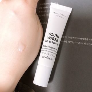 엘리샤코이 유스워터 립 에센스 — 5점을 준 리뷰어가 2021년 2월 올린 사용 사진