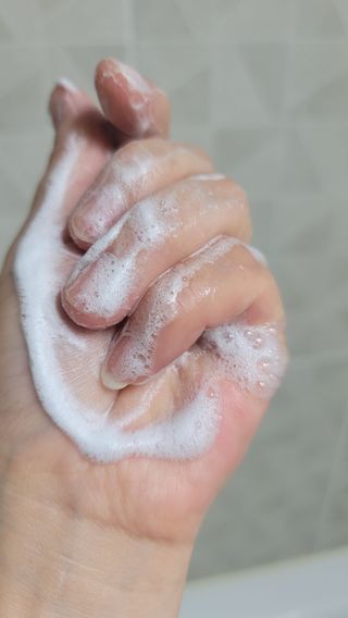 맨즈랄라 라이브캠페인 올인원블루샤워바2개+올인원로션1개 — 5점을 준 리뷰어가 2021년 6월 올린 사용 사진