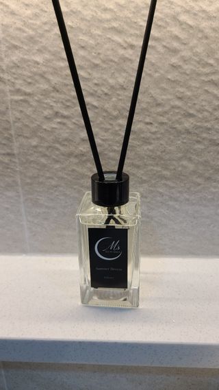 프리미엄 센트문 퍼퓸 디퓨저 100ml — 5점을 준 리뷰어가 2022년 12월 올린 사용 사진