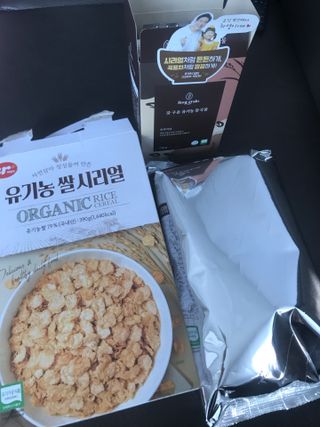 씨알푸드 유기농 쌀 시리얼 390g + 갓 구운 유기농 발아통곡물 150g — 5점을 준 리뷰어가 2021년 12월 올린 사용 사진