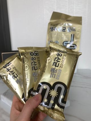서울약사신협_프로바이오생유산균골드_2.5x120포 — 5점을 준 리뷰어가 2021년 6월 올린 사용 사진