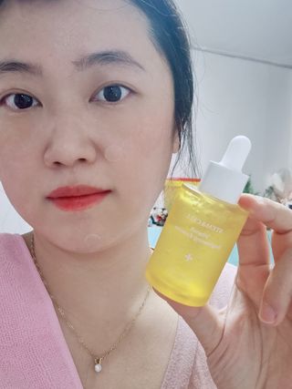체르엠 스템앤셀 비타민 브라이트닝 에센스 30ml 1개 — 5점을 준 리뷰어가 2022년 1월 올린 사용 사진