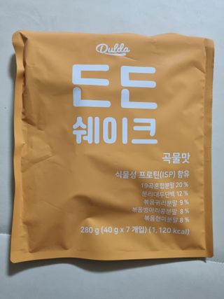 [덜다] 든든 식물성 단백질 쉐이크 40g X 7입 (곡물/딸기) — 5점을 준 리뷰어가 2023년 8월 올린 사용 사진