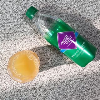 몽베스트 Montbest with Sparkling water Plain 20병 — 5점을 준 리뷰어가 2021년 11월 올린 사용 사진