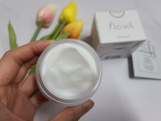 플레라디 에델바이스 인리치드 머랭 크림 — 5점을 준 리뷰어가 2021년 4월 올린 사용 사진