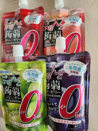 ORIHIRO 오리히로 곤약젤리 제로칼로리 130g 4종 4팩(맛별로 1팩씩) — 5점을 준 리뷰어가 2023년 1월 올린 사용 사진