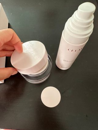 프리마인 바르기만 하면 철벽 스킨케어+24시간 마스크팩 효과. 셀라브 리제너레이팅 시스템 부스터+크림 세트 — 5점을 준 리뷰어가 2023년 7월 올린 사용 사진