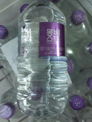 몽베스트 MONTBEST 1L 12입 — 4점을 준 리뷰어가 2022년 4월 올린 사용 사진