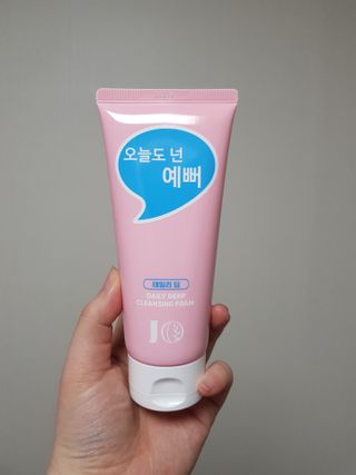 IO 아이오 오늘도 넌 예뻐 - 데일리딥 클렌징폼 — 5점을 준 리뷰어가 2021년 3월 올린 사용 사진