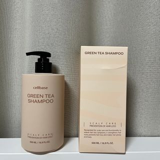 프리마인 더이상 뻣뻣하고 효과없는 탈모샴푸는 NO. 근본부터 케어하는 셀베이스 그린티샴푸(500ml) — 5점을 준 리뷰어가 2023년 4월 올린 사용 사진
