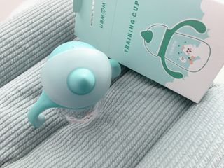 유비맘 트라이탄 코니빨대컵_컬러 랜덤 발송 — 5점을 준 리뷰어가 2020년 12월 올린 사용 사진