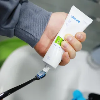 주식회사 클린디 [클린디] 찝찝한 칫솔은 이제 그만, 살균과 건조기능 칫솔살균건조기로 더욱 뽀송하게🦷 — 5점을 준 리뷰어가 2022년 1월 올린 사용 사진