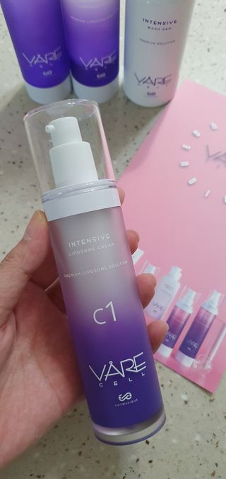 바르셀 수분로션 수분크림 보습 탄력 주름개선 인텐시브 리포좀 크림 C1 50ml — 5점을 준 리뷰어가 2021년 11월 올린 사용 사진