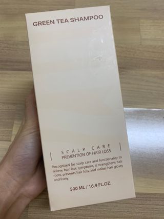 프리마인 더이상 뻣뻣하고 효과없는 탈모샴푸는 NO. 근본부터 케어하는 셀베이스 그린티샴푸(500ml) — 5점을 준 리뷰어가 2023년 2월 올린 사용 사진