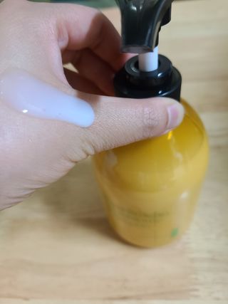 방방곳곳 편림초 마이크로바이옴 샴푸 — 5점을 준 리뷰어가 2022년 7월 올린 사용 사진
