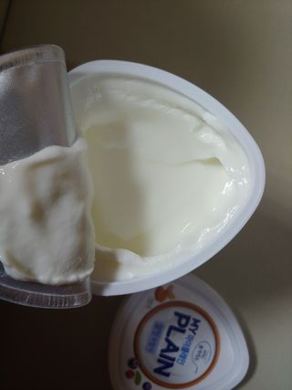 떠먹는불가리스 마이플레인 요거트 435g 6개입 — 5점을 준 리뷰어가 2021년 3월 올린 사용 사진