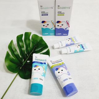닥터데디스 안심불소 튼튼치약(청포도, 민트 중 택 1) 60g + 여행용 미니 치약 15g — 5점을 준 리뷰어가 2022년 8월 올린 사용 사진