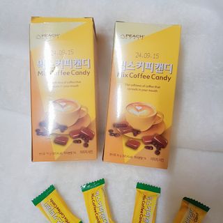 (주) 피치코리아 믹스커피캔디76g x2개입 — 3.5점을 준 리뷰어가 2022년 11월 올린 사용 사진
