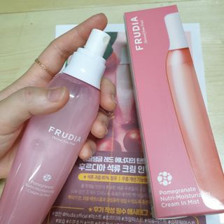 [후르디아] 주름 개선 기능성-석류 크림 미스트 — 5점을 준 리뷰어가 2021년 2월 올린 사용 사진