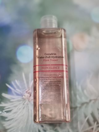 [바디셀런스] 속보습+사용감+향 모두 잡은 / 세라드린 속보습 핑크토너 300ml — 5점을 준 리뷰어가 2022년 3월 올린 사용 사진