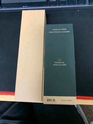풀무원 브리엔 엔젤리카 허브 브라이트닝 클렌저+전용펌프 — 5점을 준 리뷰어가 2021년 2월 올린 사용 사진