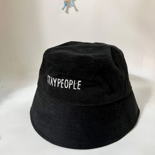 [스테이피플] STAYPEOPLE BUCKET HAT (BLACK) — 5점을 준 리뷰어가 2022년 9월 올린 사용 사진