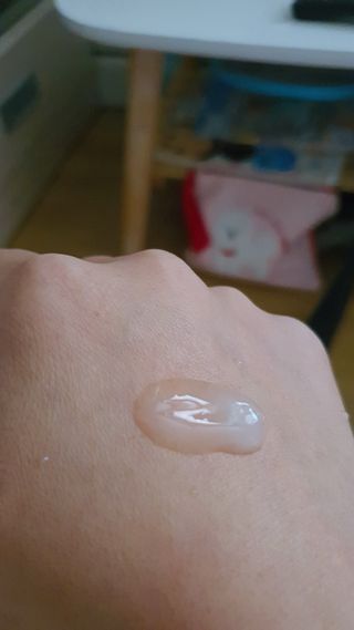 냉장고에 넣어요, 붉은 트러블 피부 다음날 진정되요 [버진팜스 푸딩수딩아토] — 5점을 준 리뷰어가 2021년 9월 올린 사용 사진