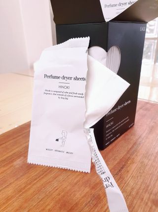 [이즈라이프코스메틱] 퍼퓸 드라이어 시트 히노끼향  or 블랑향 2중 택1 30매 — 5점을 준 리뷰어가 2021년 5월 올린 사용 사진