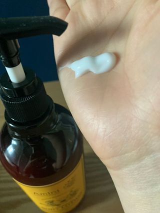 아미니 플라워테라피 바디로션  500ml 시리즈 — 5점을 준 리뷰어가 2021년 4월 올린 사용 사진
