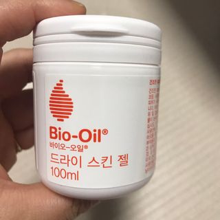 바이오오일 [바이오-오일] 드라이 스킨 젤 100ml — 5점을 준 리뷰어가 2021년 7월 올린 사용 사진
