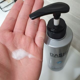 다슈코리아 다슈 데일리 두피 딥 클렌징 샴푸 500ml — 4.5점을 준 리뷰어가 2021년 2월 올린 사용 사진
