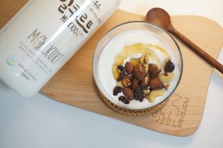 숲골 요거트 익는 마을 패밀리 무가당 요구르트 밀쿠르트 1000ml — 5점을 준 리뷰어가 2021년 12월 올린 사용 사진