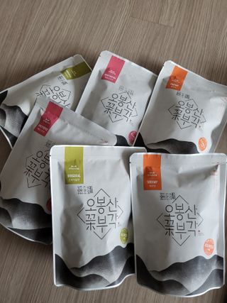 오봉산꽃부각 [만나식품] 오봉산 꽃부각 3가지 맛(오리지널, 새우맛, 매운고추맛) — 5점을 준 리뷰어가 2023년 1월 올린 사용 사진