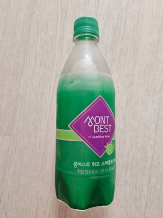 몽베스트 Montbest with Sparkling water Lime20병 — 5점을 준 리뷰어가 2021년 11월 올린 사용 사진